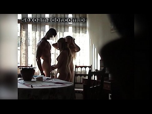 ❤️ Seksvriende nooi 'n reuse man en 'n drietal saam met hom ❌ Seksvideo by porn af.kenhdammy.top ❤